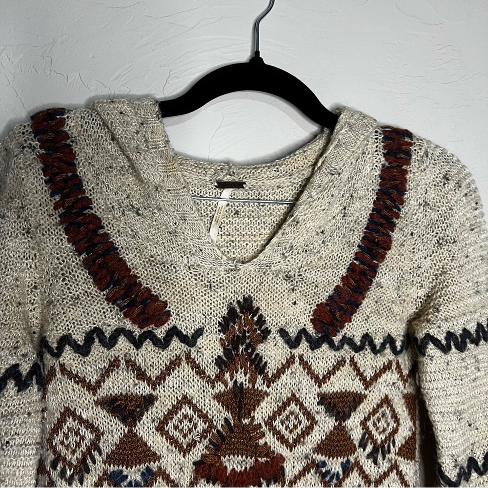 Free People Aztec South Western Brown Hooded Kangaroo Pocket Wool Blend Sweater - Picture 3 of 8